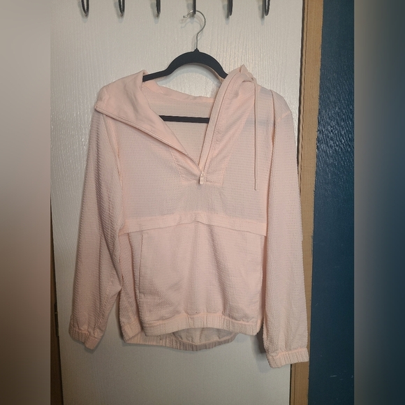 400🎃 Lululemon Pack Light Pullover Butter Pink - Picture 1 of 3